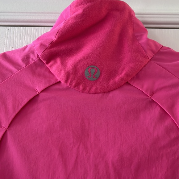 VGUC Lululemon jacket - Picture 10 of 15